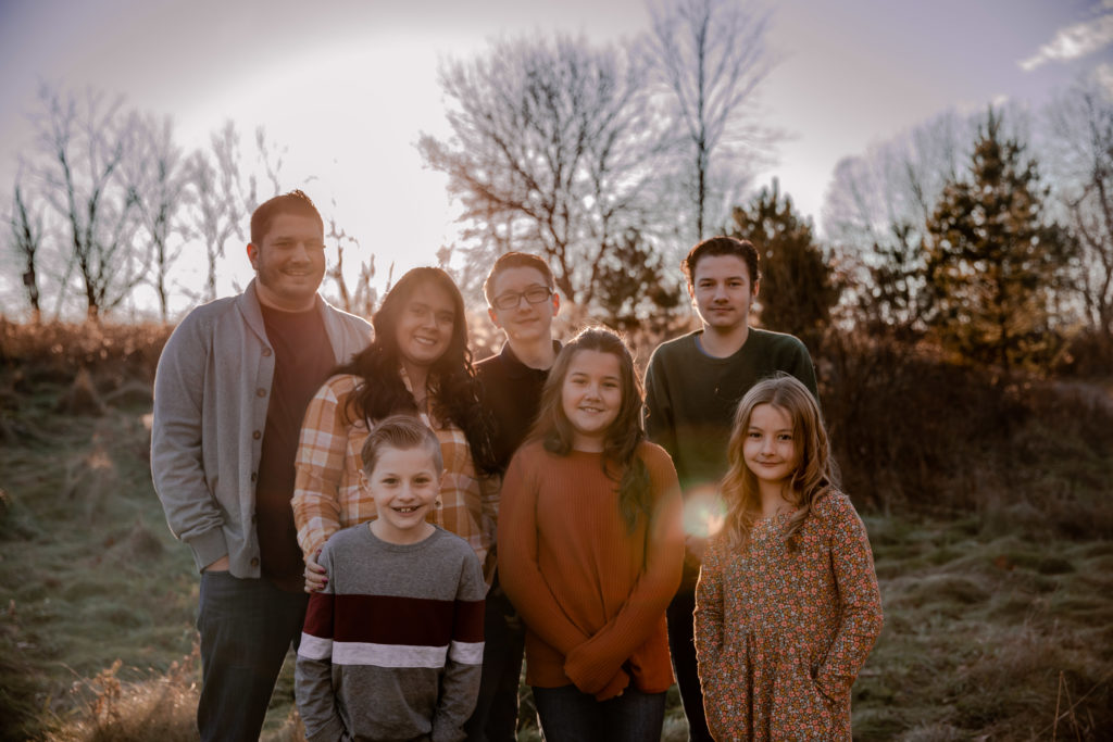 Family photoshoots with kids ages 11-16 years old